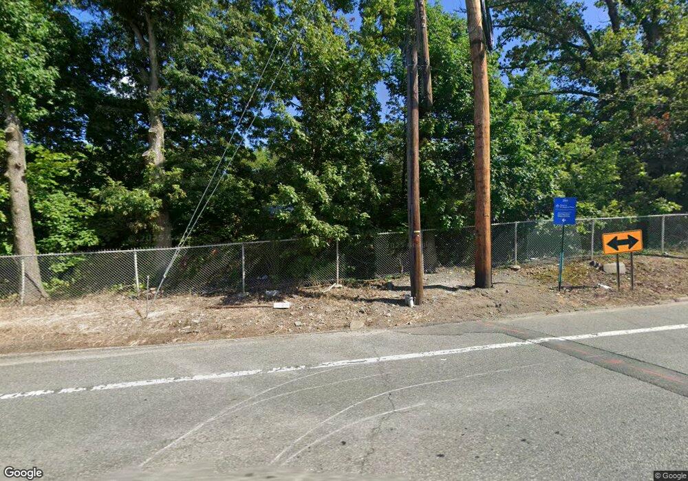 331 Hudson Terrace, Englewood Cliffs, NJ 07632 - photo 1