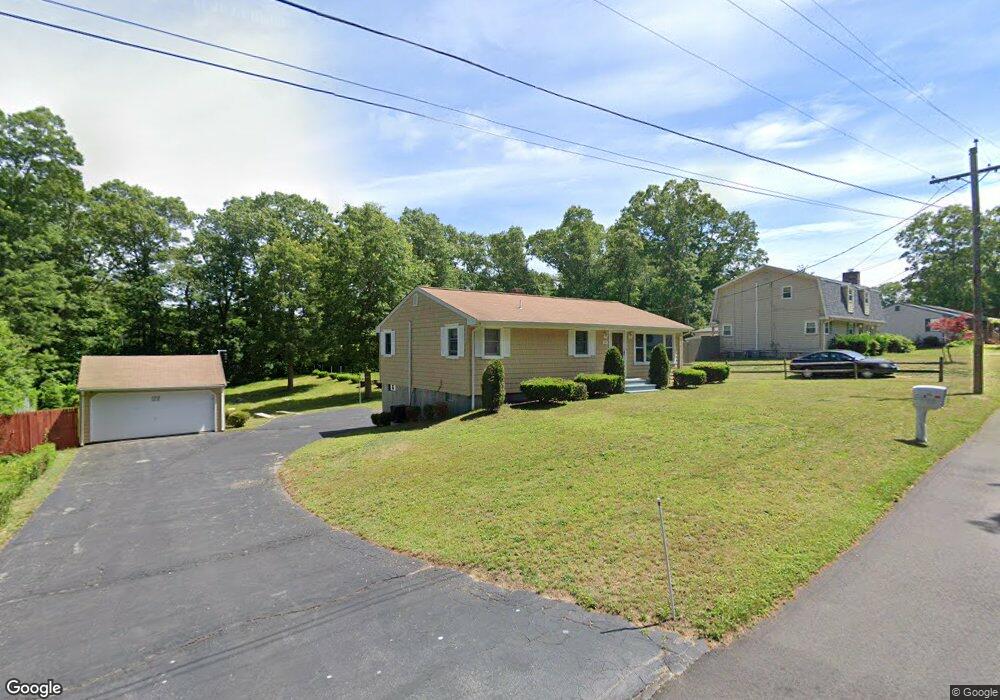 39 Faulkner St, Westport, MA 02790 - photo 1