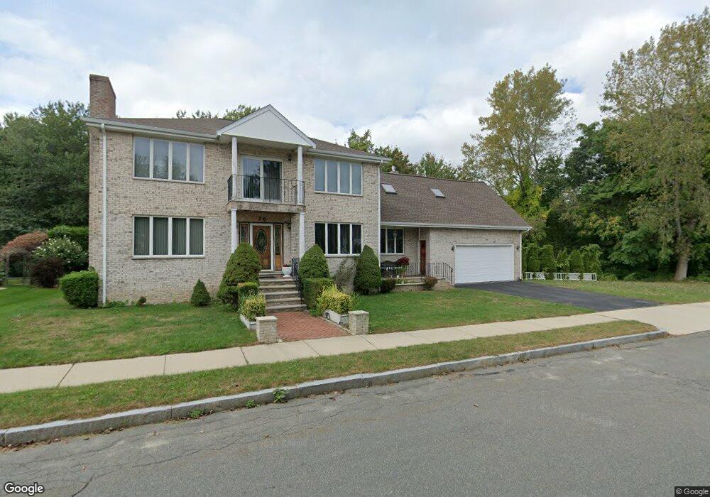 26 Dapper Darby Dr, Stoneham, MA 02180 - photo 1