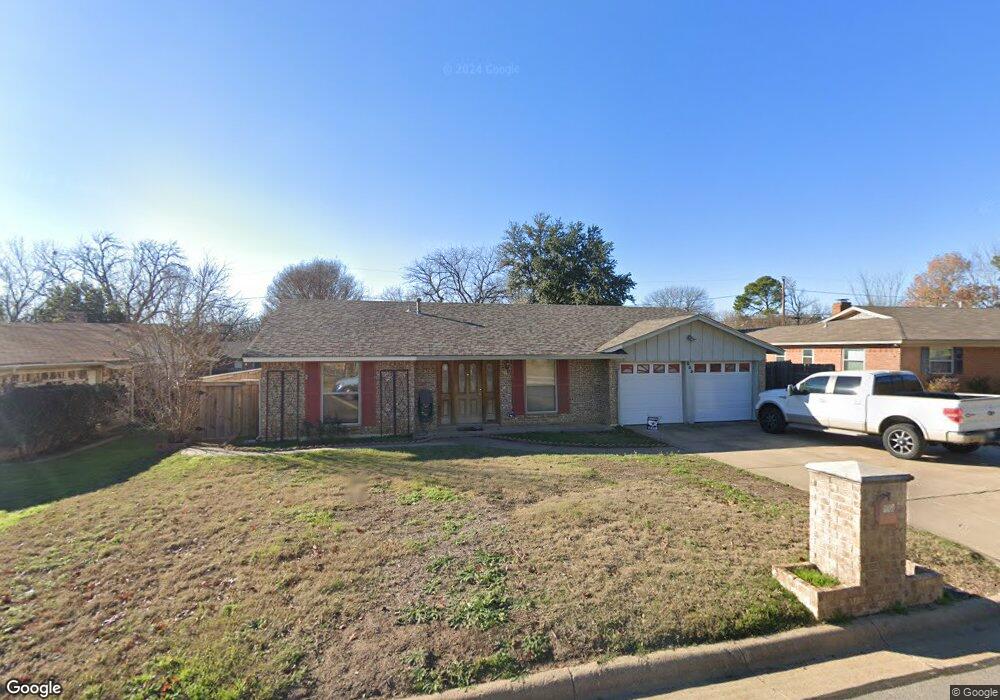 809 Natchez Ave, Bedford, TX 76022 - photo 1