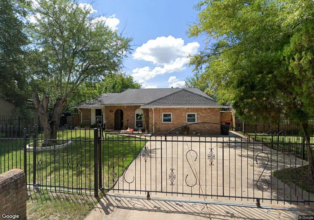 907 Pilot Point Dr, Houston, TX 77038 - photo 1