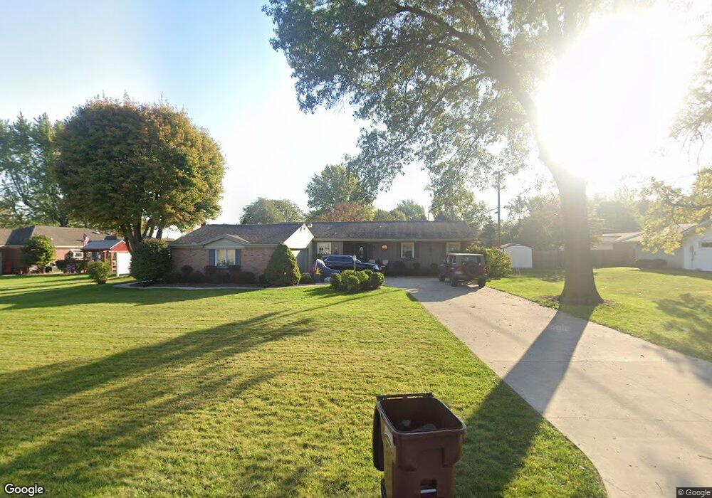 2219 Seneca Dr, Lima, OH 45806 - photo 1