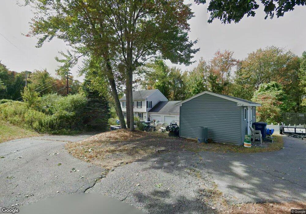 373 Baldwin Dr, Leominster, MA 01453 - photo 1