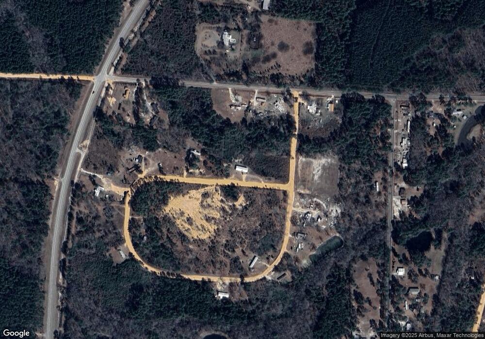 224 Queensland Cir, Fitzgerald, GA 31750 - photo 1