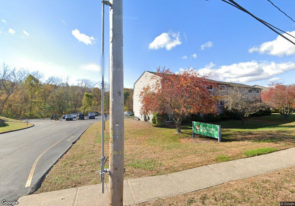 17 Evergreene unit 17, Wallingford, CT 06492 - photo 1