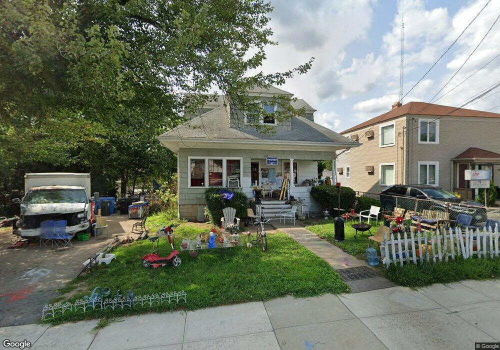 1067 Reservoir Ave, Cranston, RI 02910 - photo 1