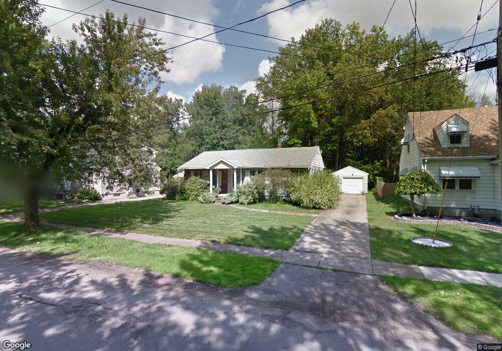 1421 Weaver Pkwy, North Tonawanda, NY 14120 - photo 1