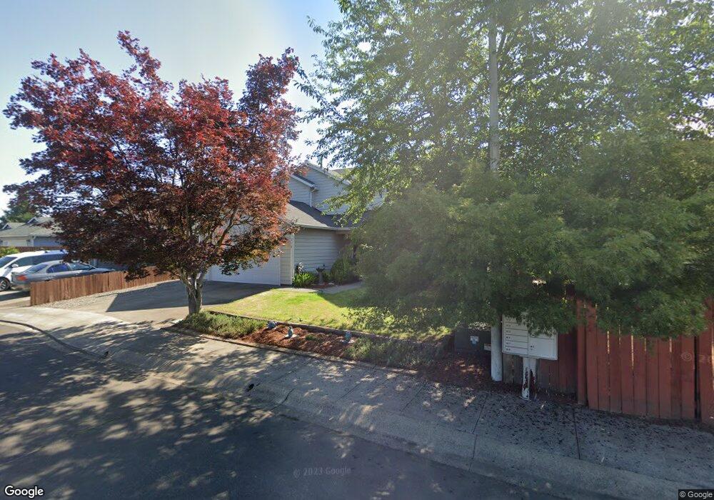 215 Hauser Ct, Molalla, OR 97038 - photo 1