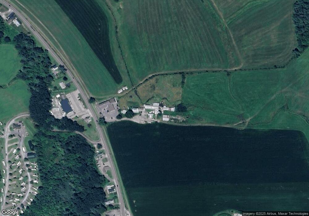 37 Petticoat Ln, North Haverhill, NH 03774 - photo 1