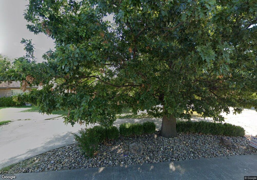 301 Bennett Dr, Dumas, TX 79029 - photo 1