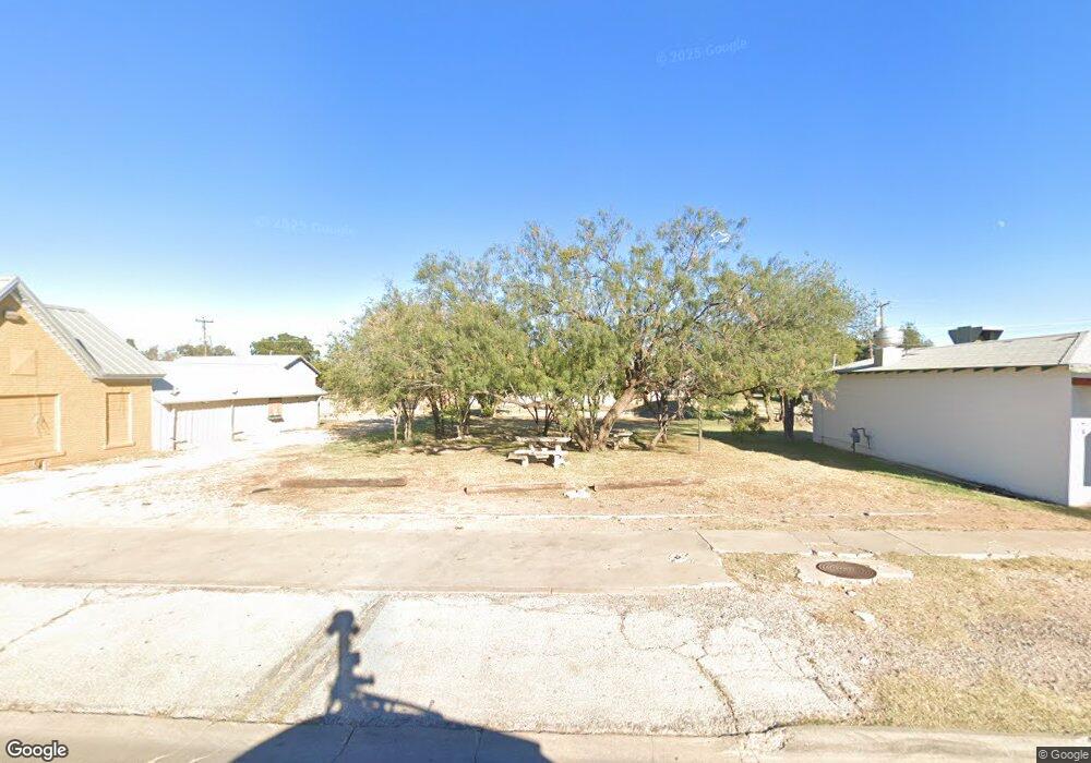 1703 Scurry St, Big Spring, TX 79720 - photo 1