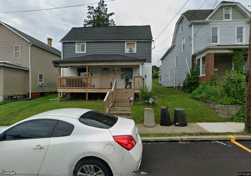 105 Longfellow St, Vandergrift, PA 15690 - photo 1