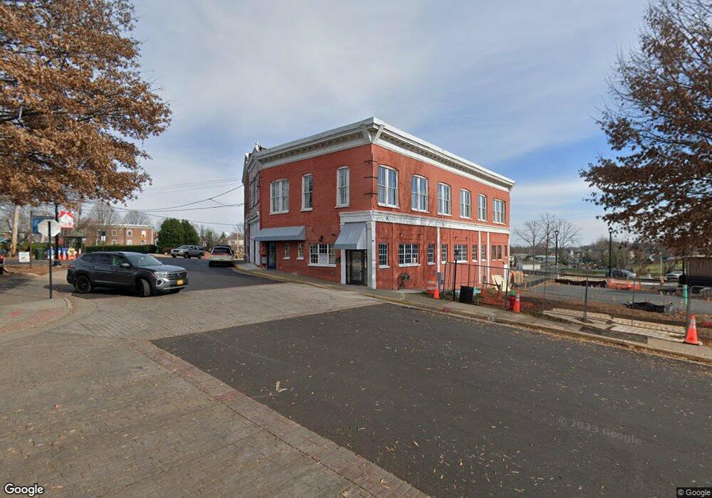 105 N Commerce St, Culpeper, VA 22701 - photo 1