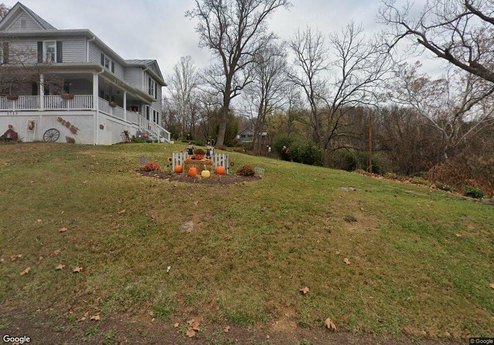 2747 Battlefield Rd, Strasburg, VA 22657 - photo 1