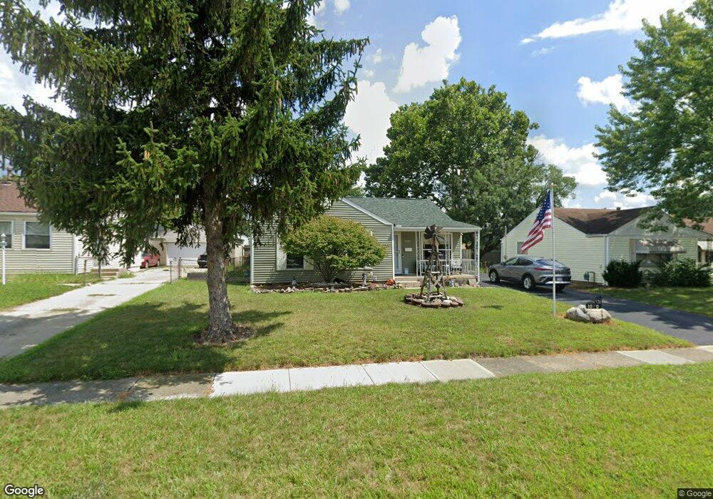 1070 Holly Hill Dr, Columbus, OH 43228 - photo 1