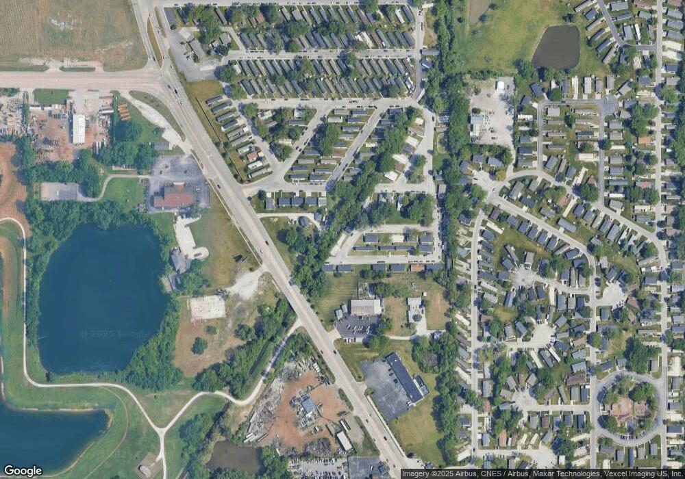 914 Victoria Cir, Lynwood, IL 60411 - photo 1