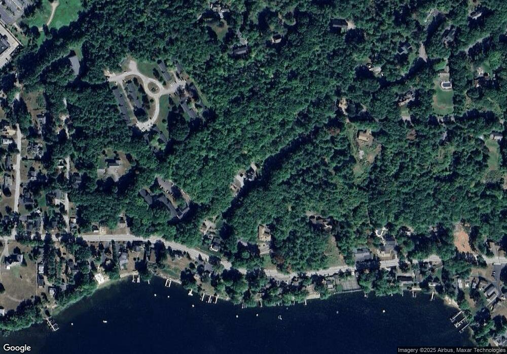 70 Pleasant St, Meredith, NH 03253 - photo 1