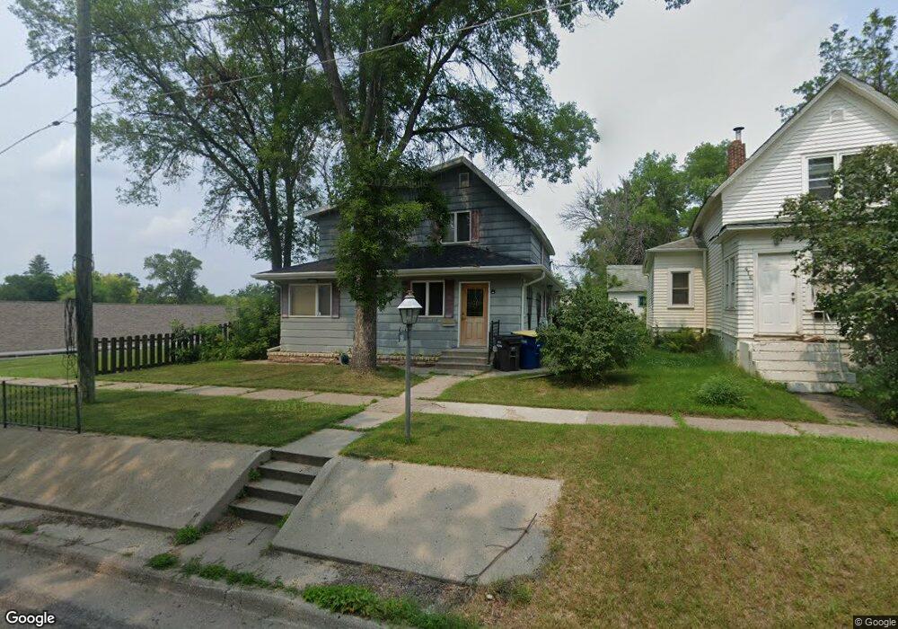 418 3rd St SW, Jamestown, ND 58401 - photo 1