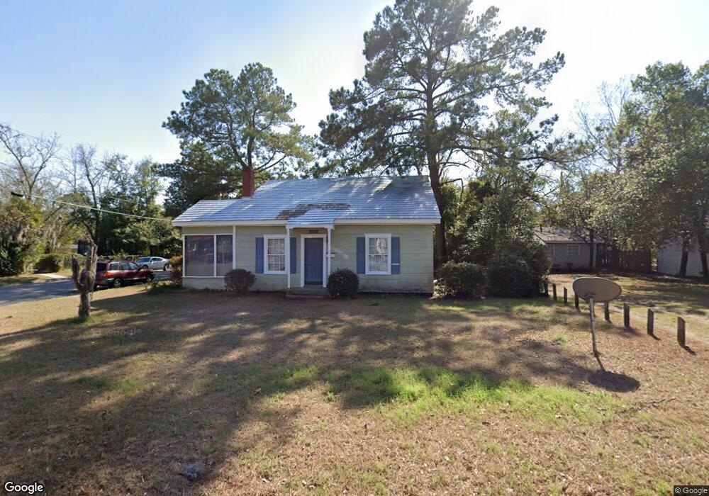 2131 E 37th St, Savannah, GA 31404 - photo 1