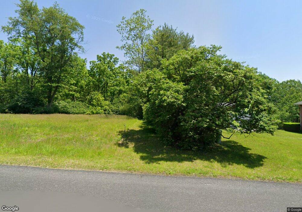 6823 Mill Creek Rd, Slatington, PA 18080 - photo 1