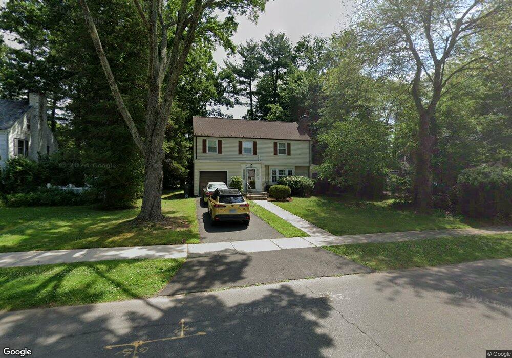 14 Sequin Rd, West Hartford, CT 06117 - photo 1