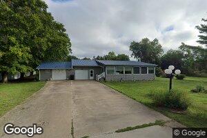 1741 Linn St, Hamilton, IL 62341