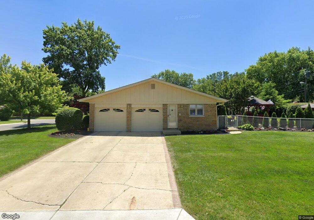 504 S Carr Rd, Plainfield, IN 46168 - photo 1