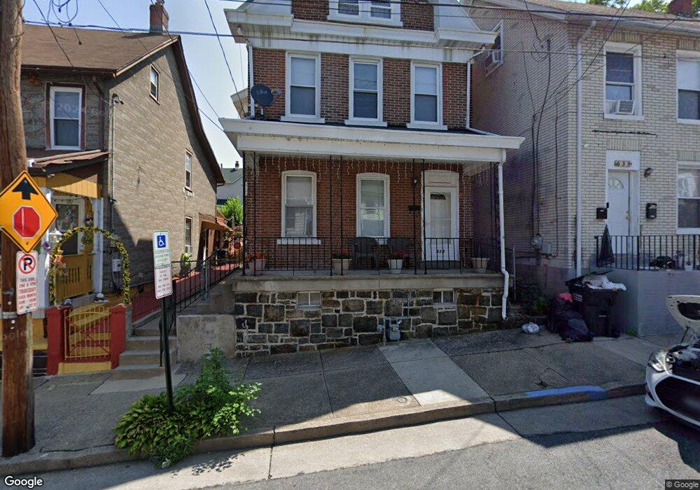 629 Ontario St, Bethlehem, PA 18015 - photo 1