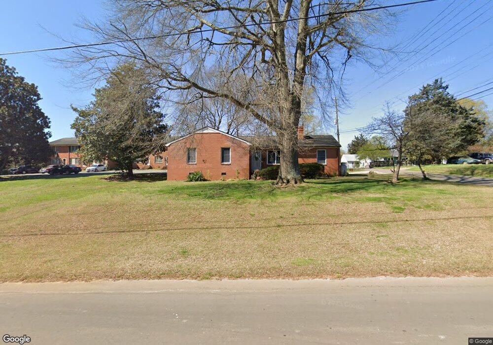 325 N Dogwood Ave, Siler City, NC 27344 - photo 1