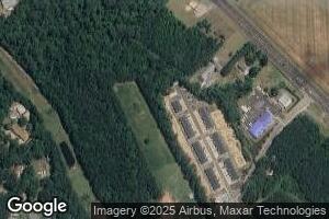 100 Amherst Dr, Powells Point, NC 27966