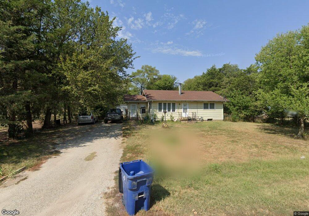 811 N Avenue C St, Peck, KS 67120 - photo 1