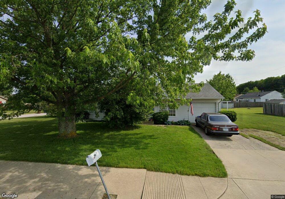 534 E Dustman Rd, Bluffton, IN 46714 - photo 1