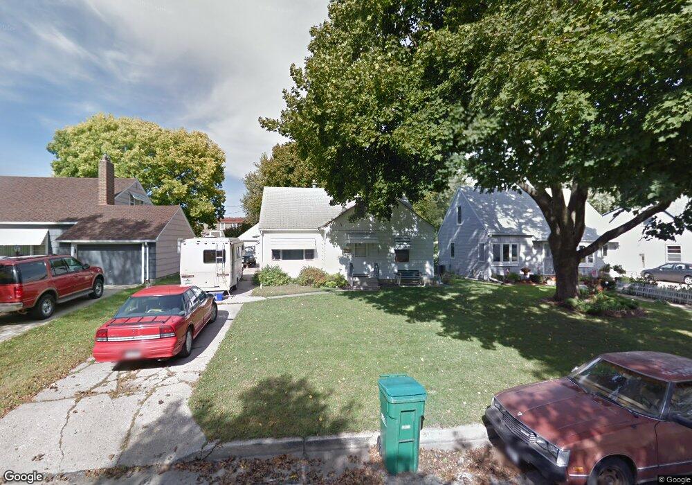 205 Giles Place, Albert Lea, MN 56007 - photo 1