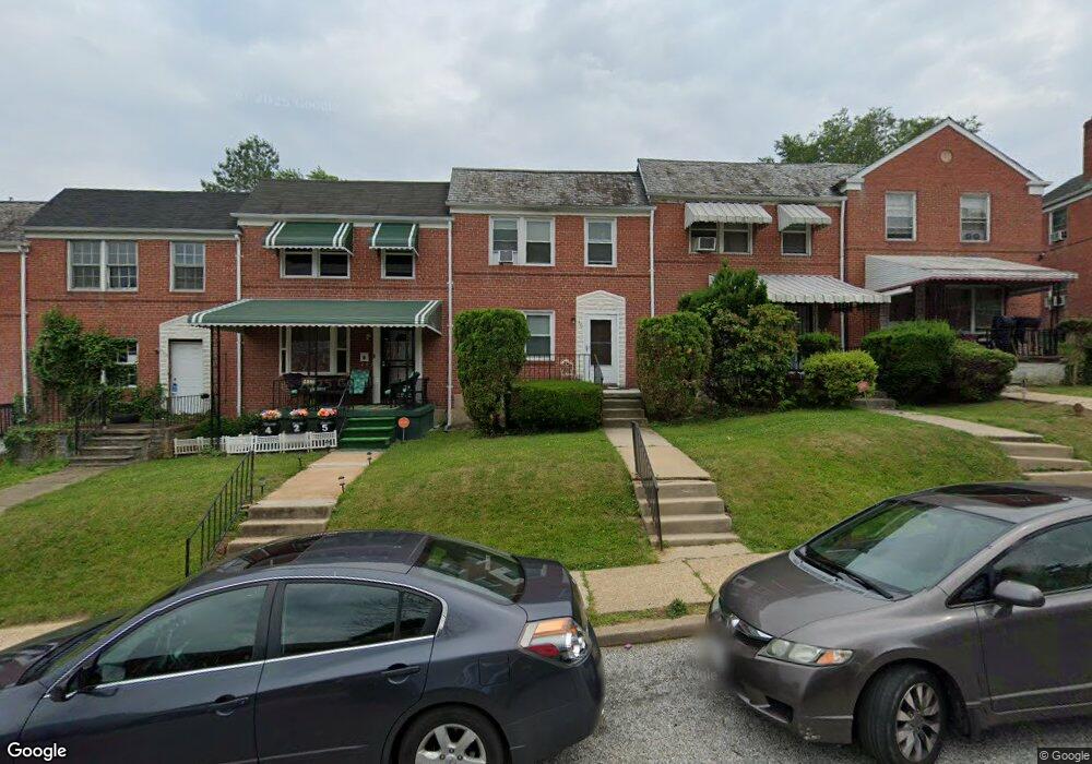 425 Random Rd, Baltimore, MD 21229 - photo 1