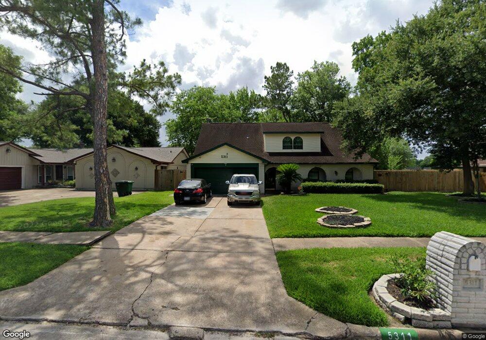 5311 Long Creek Ln, Houston, TX 77088 - photo 1
