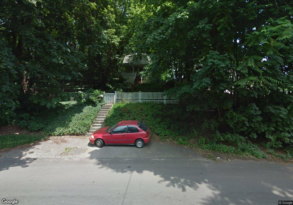 1287 Townsend Ave, New Haven, CT 06513 - photo 1