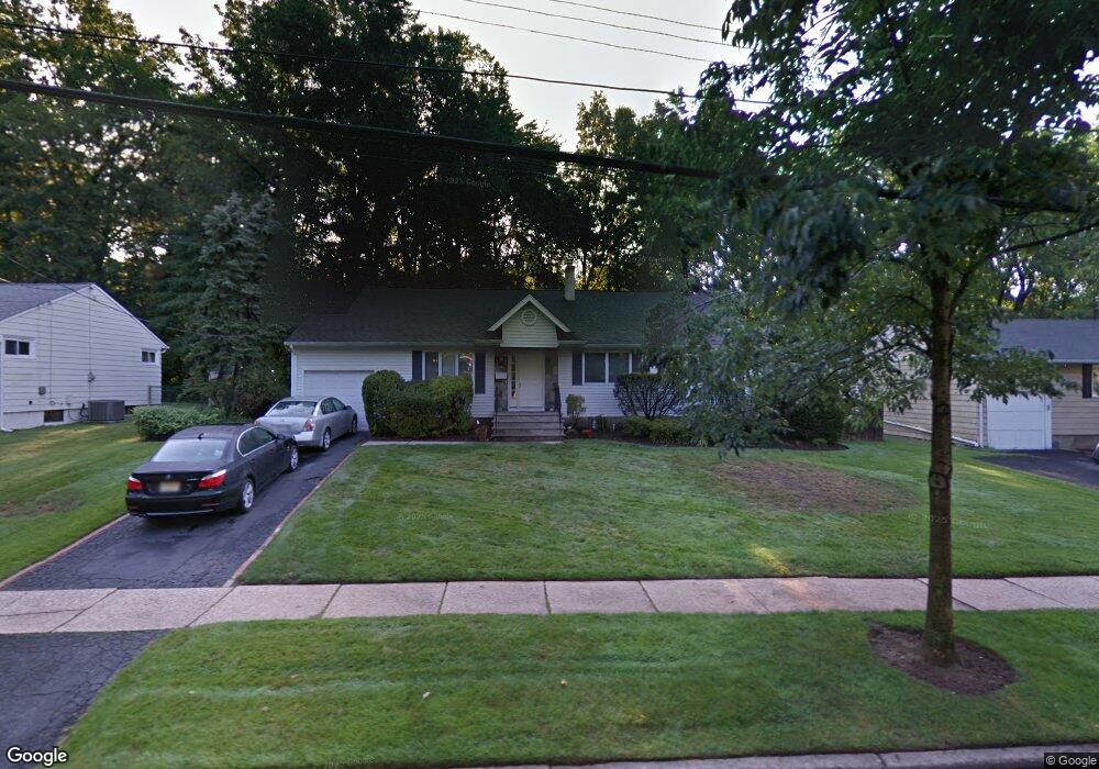 194 Zabriskie Place, River Edge, NJ 07661 - photo 1