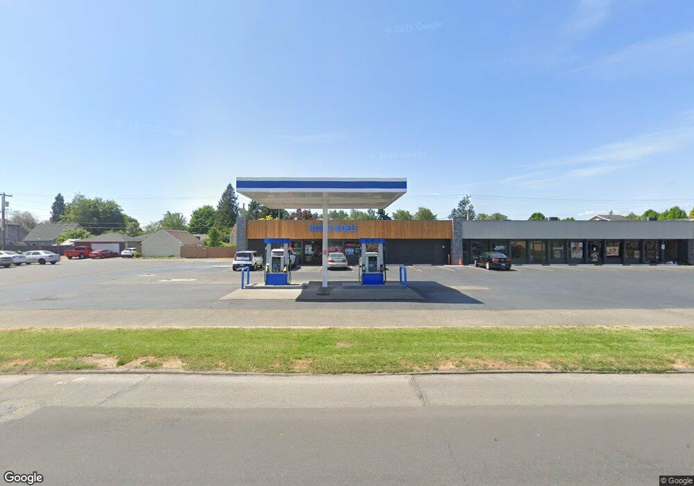 447 Oregon Way, Longview, WA 98632 - photo 1