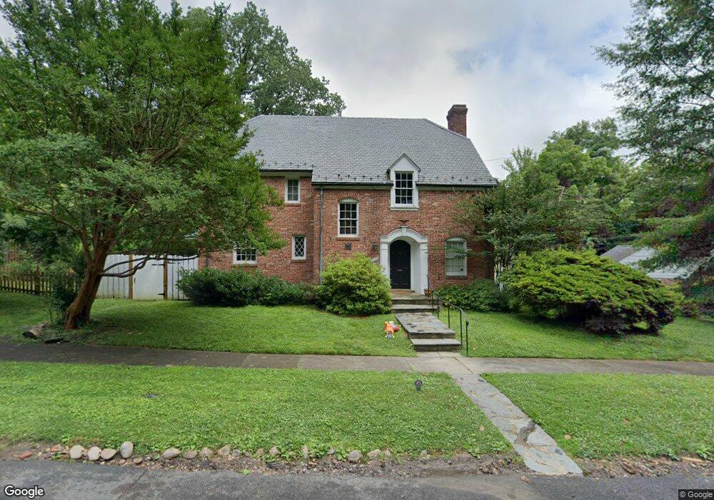 3529 Williamsburg Ln NW, Washington, DC 20008 - photo 1