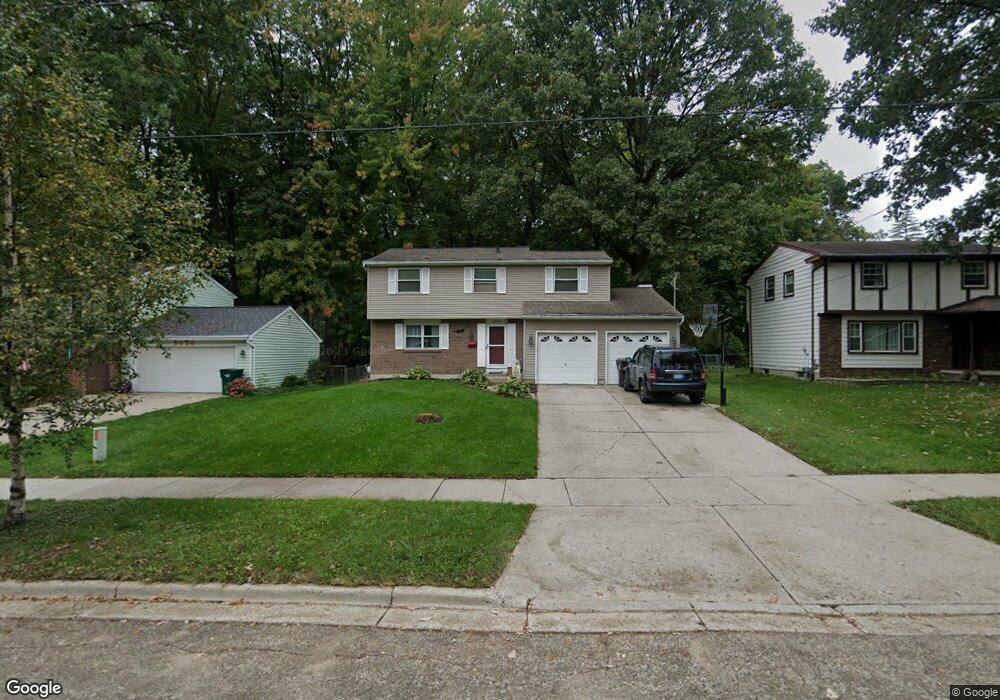 3014 Sunderland Rd, Lansing, MI 48911 - photo 1