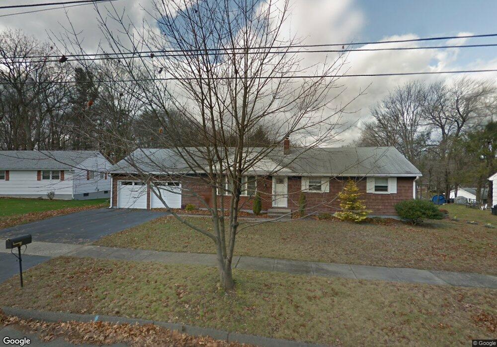 80 Colonial Dr, Stratford, CT 06614 - photo 1