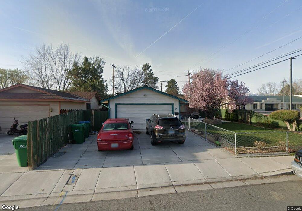 7 E Richards Way, Sparks, NV 89431 - photo 1