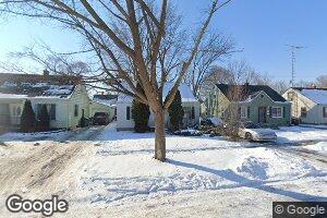 2731 Berkley St, Flint, MI 48504