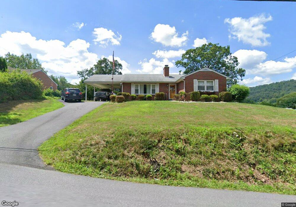 230 Johnsons Mill Rd, Berkeley Springs, WV 25411 - photo 1