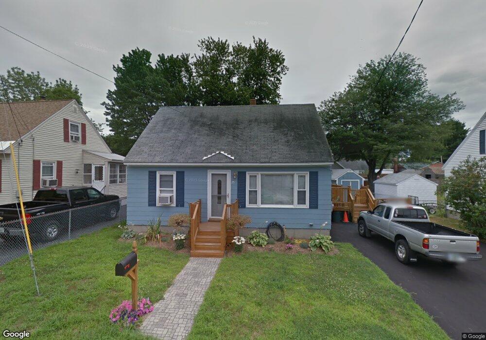 25 Cliff St, Manchester, NH 03103 - photo 1