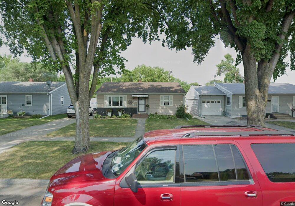 1646 1st St N, Fargo, ND 58102 - photo 1