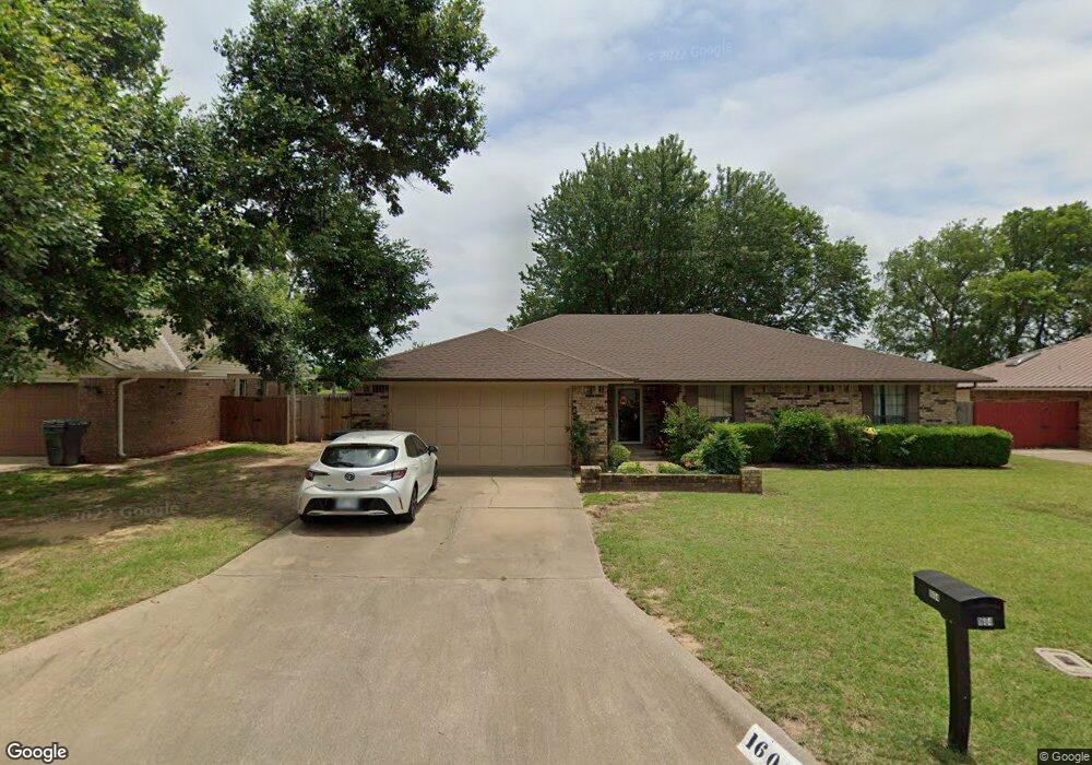 1604 Olive St, Ardmore, OK 73401 - photo 1
