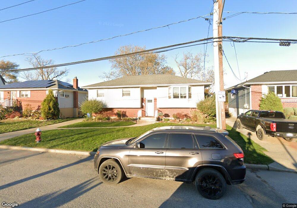 127 Baker Ct, Island Park, NY 11558 - photo 1