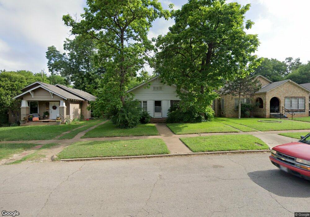 1327 W Bond St, Denison, TX 75020 - photo 1