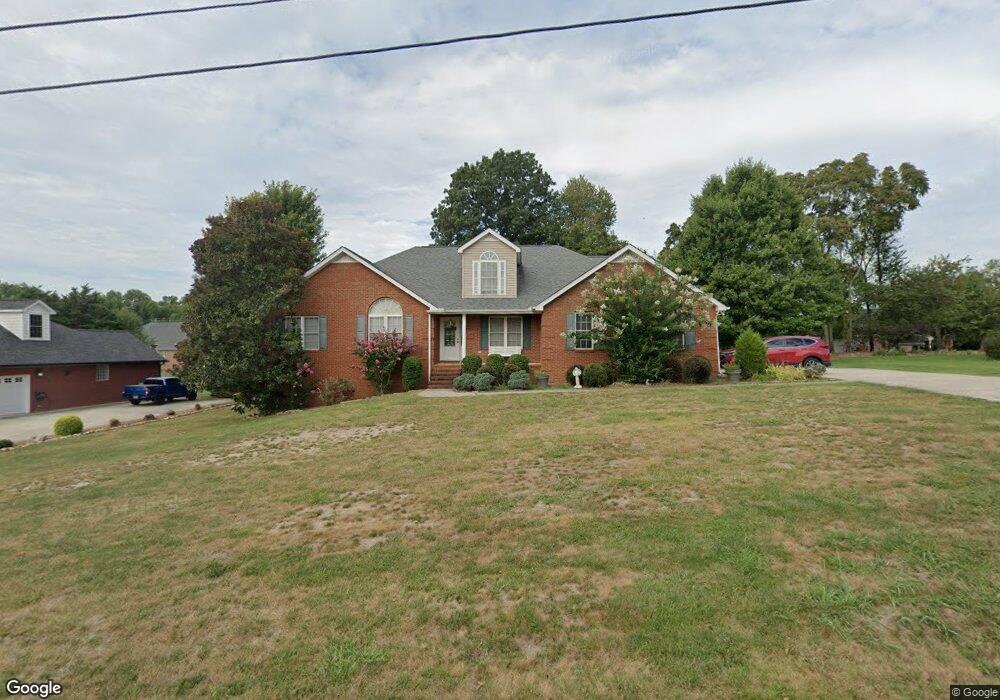 413 S Plantation Dr, Cookeville, TN 38506 - photo 1